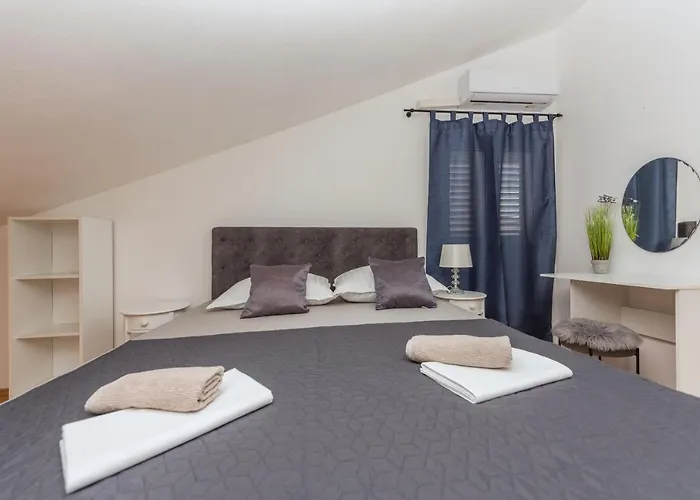 Mg Apartament Makarska